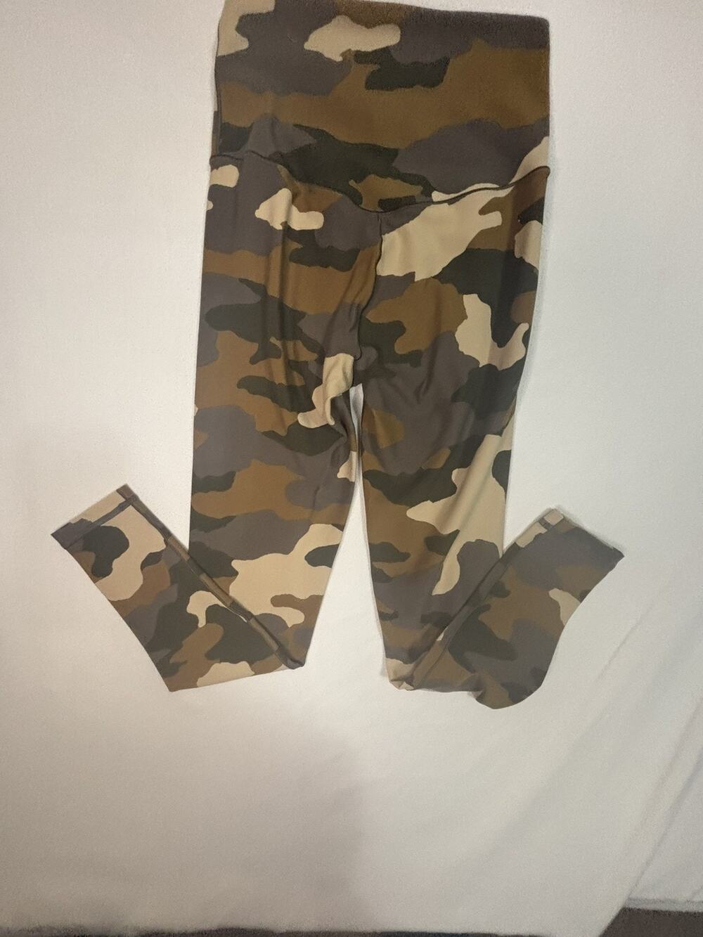Offline by Aerie Real Me 7/8 High Rise Green Camo Print Leggings Size Sm Womens